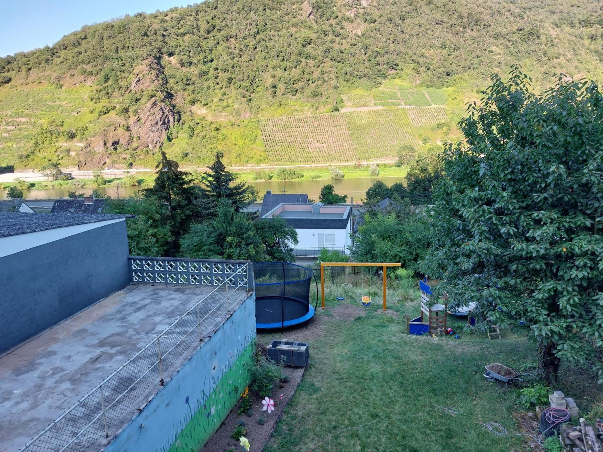Ferienwohnung Moselliebe Lehmen Bagian luar foto